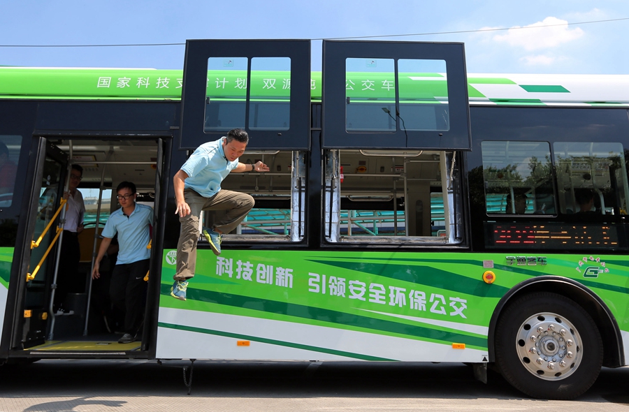 New bus in south China makes emergency escape easier