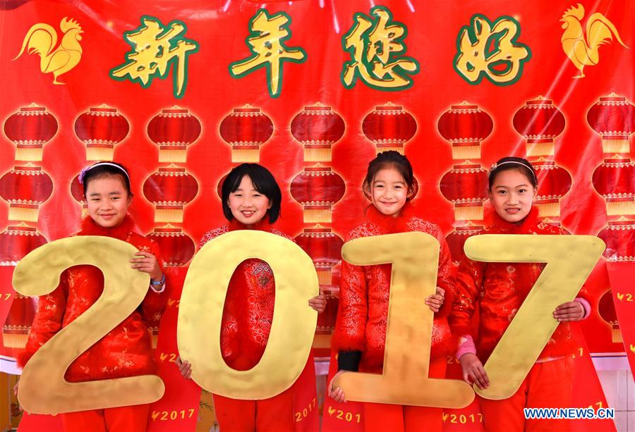 People greet upcoming new year across China