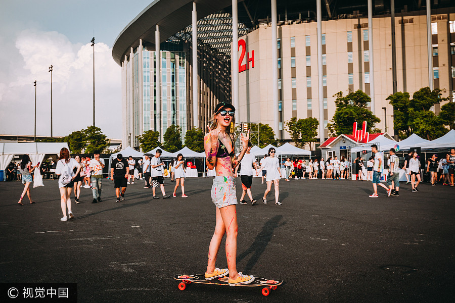 'World's largest paint party' comes to Shanghai