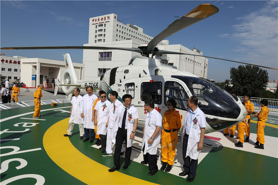 Beijing hospital opens biggest parking space and launches helicopter service