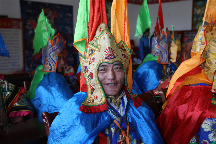 Happy faces in Tibet