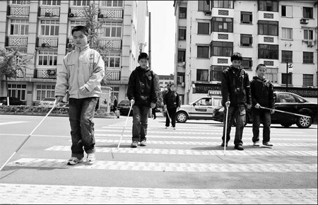 Crosswalk removed after complaints