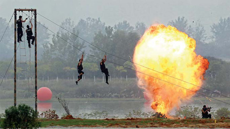 SWAT team descends on Wuhan with guns blazing in exercise