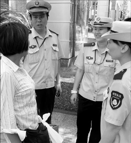 More well-educated candidates joining the ranks of chengguan