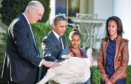 Thanksgiving turkeys pardoned