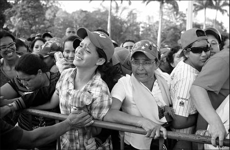 Chavez funeral gathers leaders from across globe