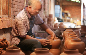 Precious pots make good cuppa