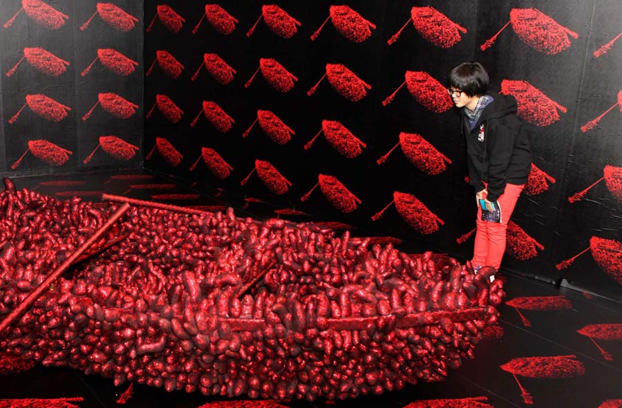 Japanese artist lights up Shanghai