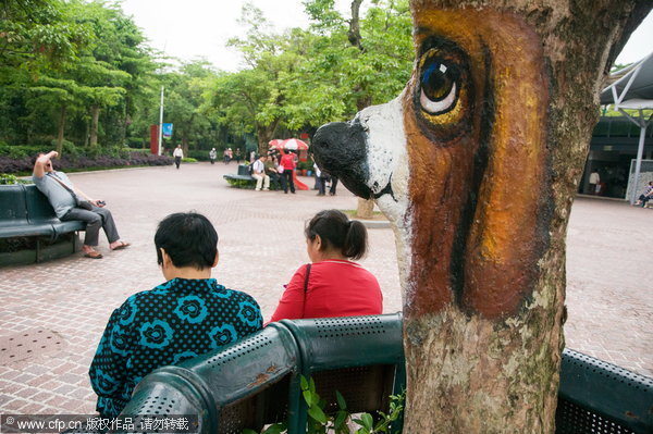 Trees provide surface for 3D images