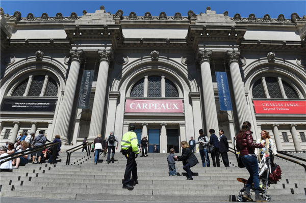 NY Met museum rebuilds wing