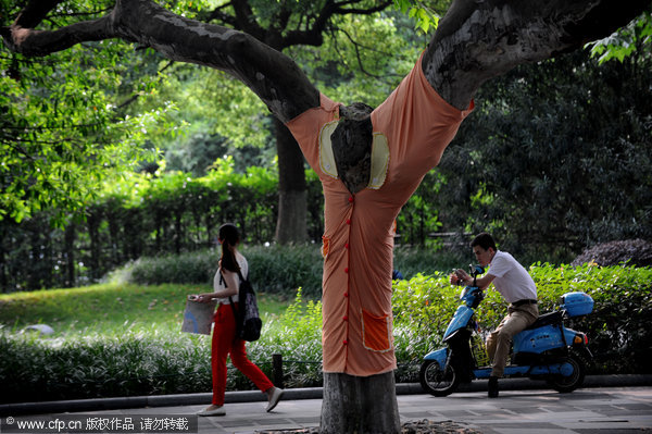 Socks hung out in Hangzhou's new 'art zone'