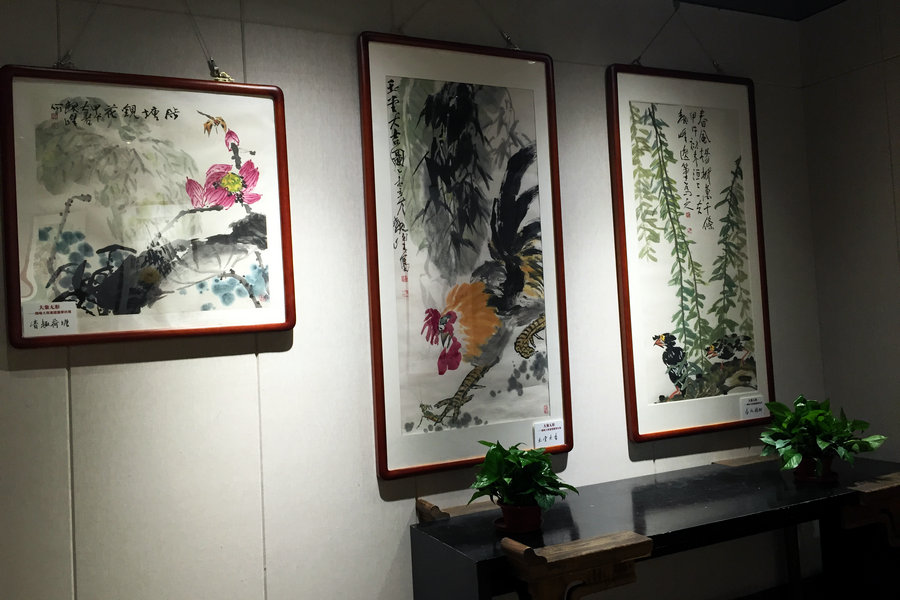 Painting a feeling of forcefulness:Wei Feng's birds and flowers