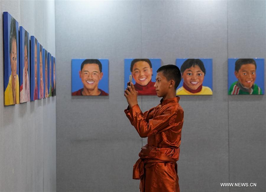 Artworks created by Tibetan students exhibited in Beijing