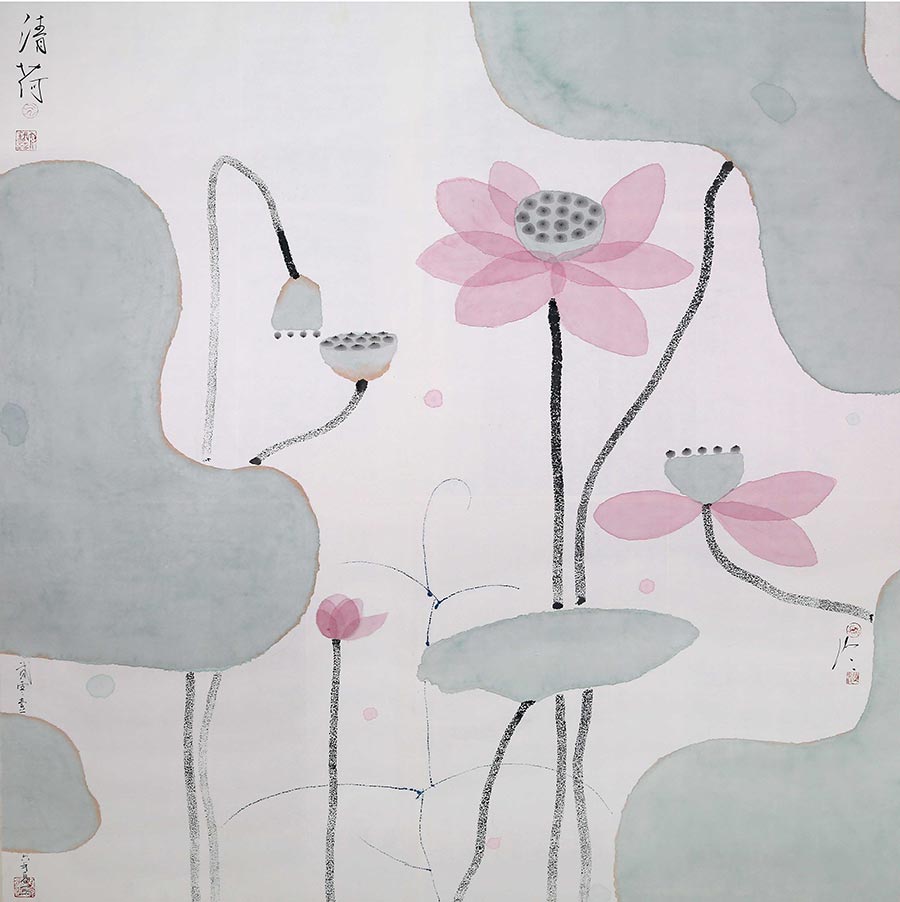 Versatile artist holding solo show in Beijing