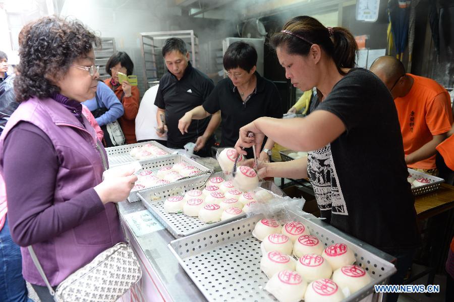 HK marks Cheung Chau Bun Festival