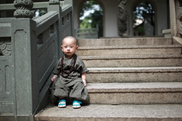 Xichan Temple's little monk hits the Internet