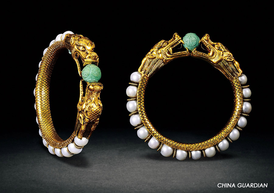 Exquisite examples of Ming and Qing jewelers' craft