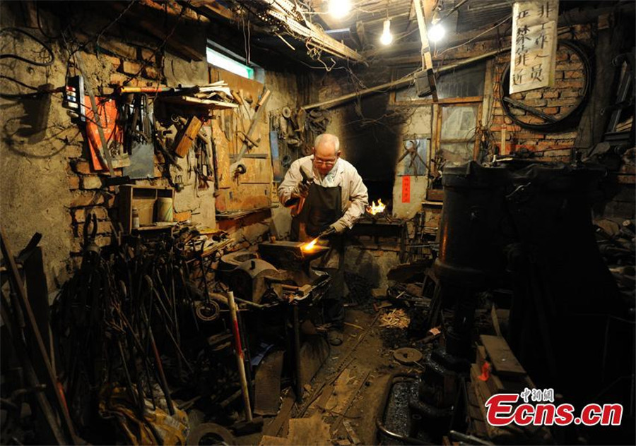 Blacksmith finds it hard to give up old occupation