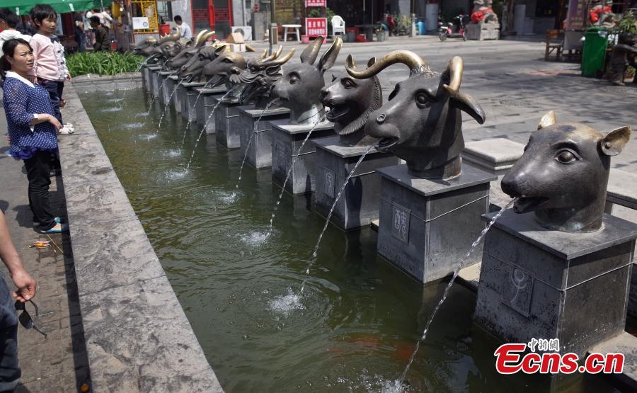 Replicas of looted Yuanmingyuan animal heads pop up