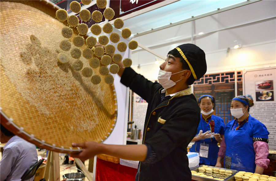 Trade fair of cultural products kicks off in Yiwu