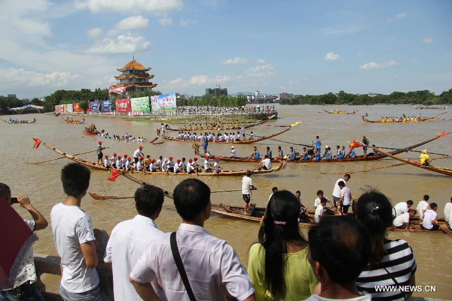 Dragon Boat Festival celebrated in Central China's Hunan