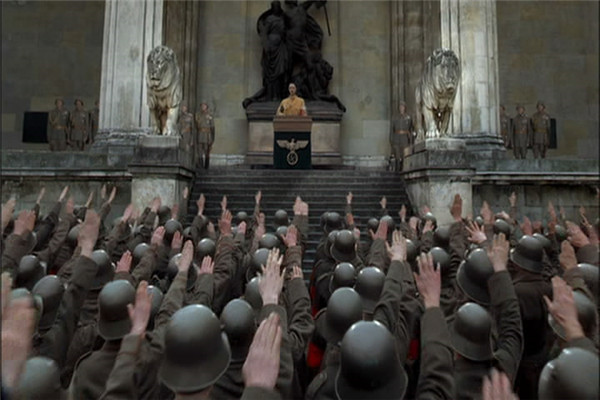 10 films recounting the history of WWII