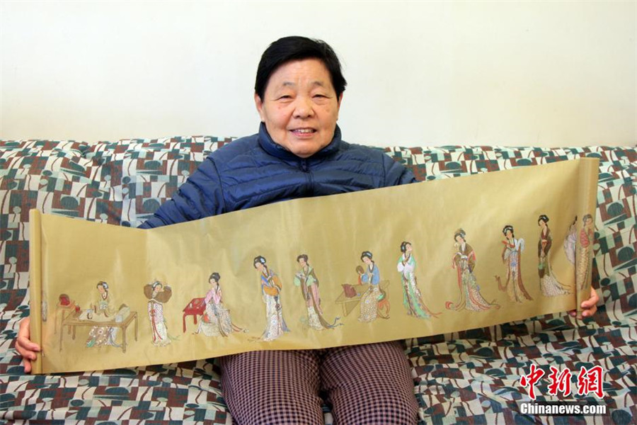 74-year-old draws 8-meters-long scroll of ancient beauties