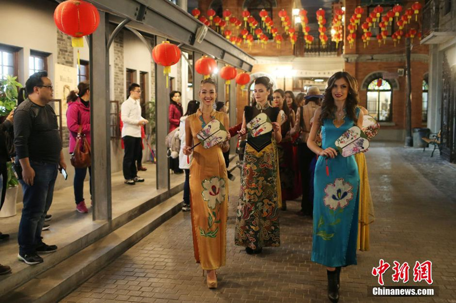 Contestants of Global Miss Ecotourism visit Nanjing Museum