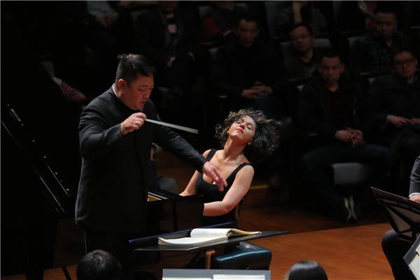 Georgian pianist returns to thrill with Chinese orchestra