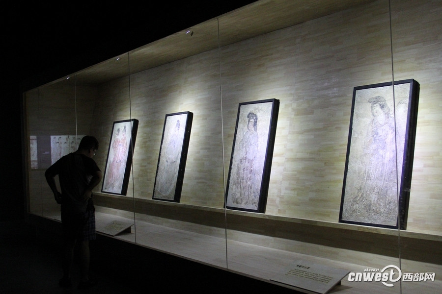 Restored Tang Dynasty frescoes on display in Shaanxi