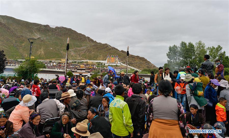 Unveiling of Buddha event held at Zhaxi Lhunbo Lamasery in China's Tibet