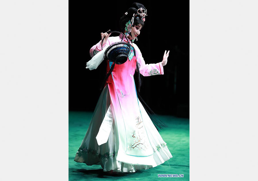 Experimental Peking opera 'Faust' starts premiere tour in Germany