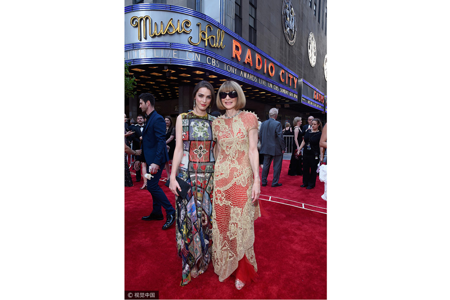 2017 Tony Awards show opens in New York