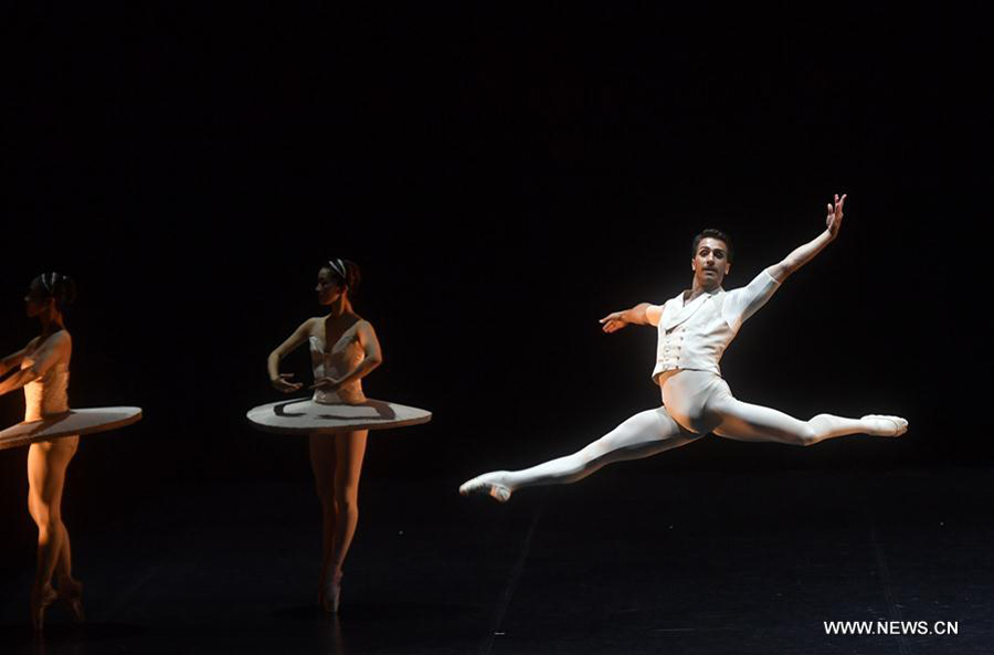 German ballet dancers perform 'Faust II' in Beijing