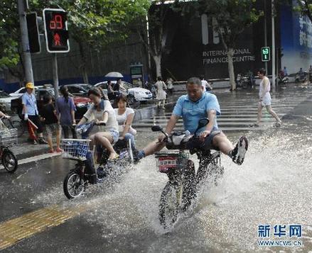 近期華北東北等地暴雨洪澇風雹災害造成57人死亡失蹤