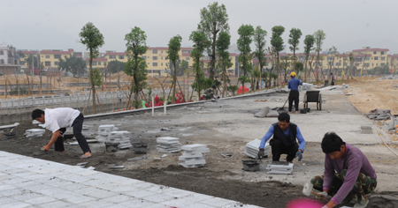 新圩鎮濱溪公園年底將建成