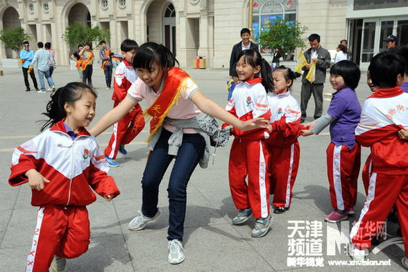 天津：低保、單親、外來務工子女圓夢母親節