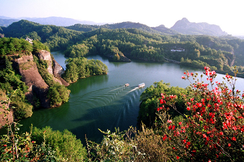 連城高度重視發展旅游產業