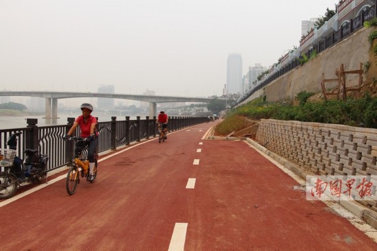 南寧邕江邊新增自行車專用道 路旁多歷史文化景觀