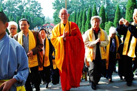 河南嵩山會善寺舉行“道安國師法像落成典禮