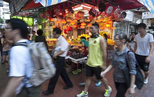 香港市民歡迎李克強訪港 期待其深入街區了解情況