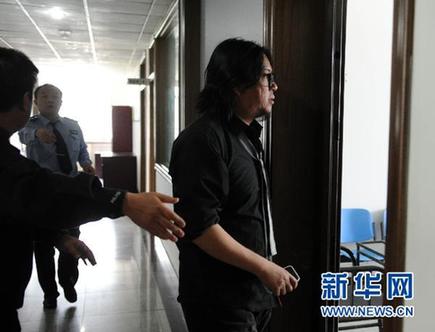 音樂人高曉松因醉駕被刑拘 稱愿承擔事故全部責任