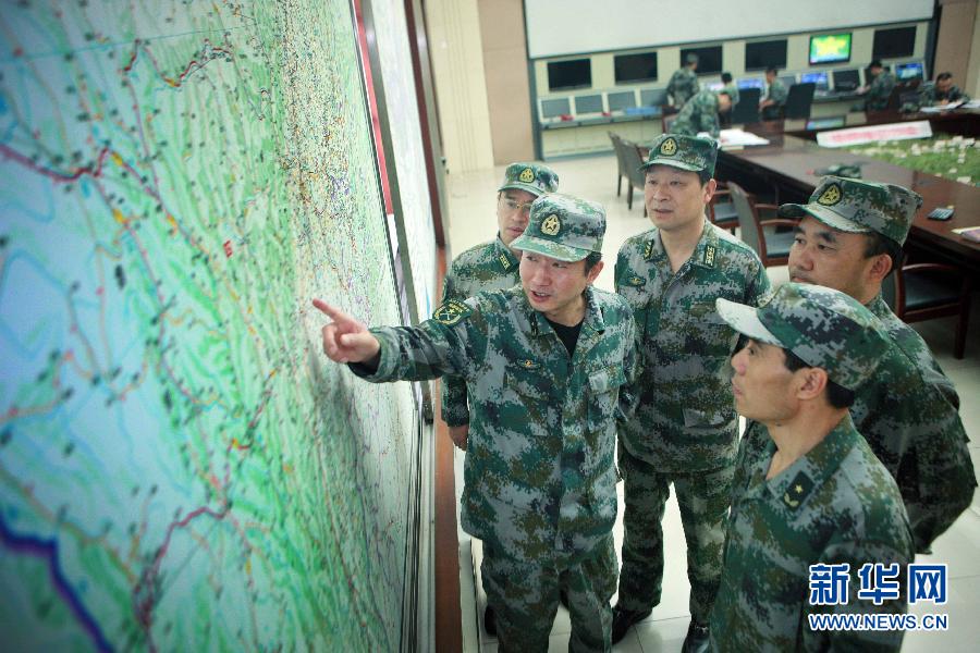 成都軍區(qū)第13集團軍緊急馳援抗震救災