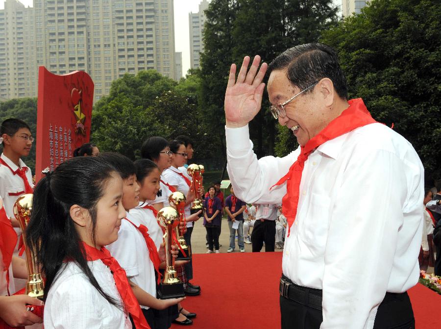 “多做實(shí)事不圖虛名”——記中共中央政治局常委俞正聲