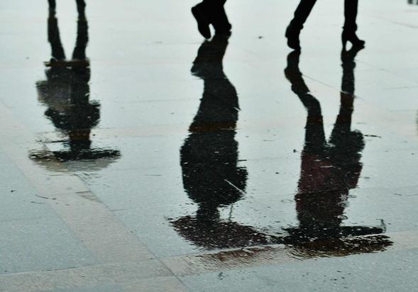 杭州迎大風降溫降雨天氣