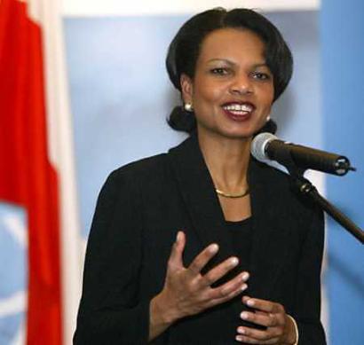 US Secretary of State Condoleezza Rice speaks during a news conference in Warsaw, February 5, 2005. Rice said Washington was ready to help Middle East peacemaking but the best outcome would be for Israelis and Palestinians to go on making progress on their own. [Reuters] 