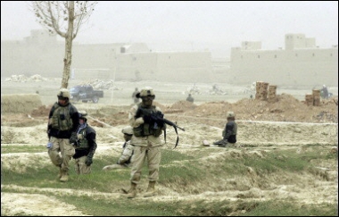 US soldiers patrol Ghazni province in April 2005. Two US soldiers and up to 23 militants were killed in a clash in eastern Afghanistan amid an upsurge in violence by suspected Taliban rebels which has claimed more than 100 lives in the past week.(AFP/File/