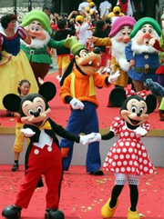 Disney opens new park in HK 