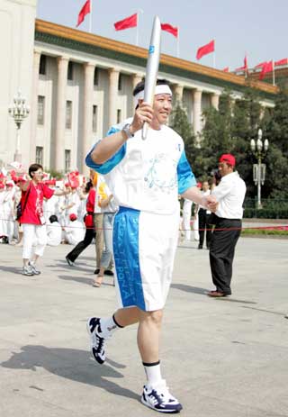 Olympic torch relay Beijing leg starts