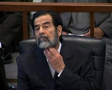 Saddam shows up for resumption of trial